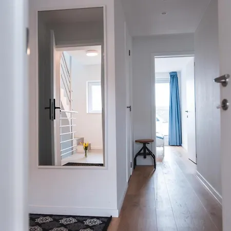 아파트 Flat White - Luxe App Aan Zee Met Terras & Parking *