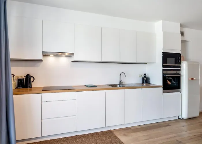 Flat White - Luxe App Aan Zee Met Terras&parking Appartement