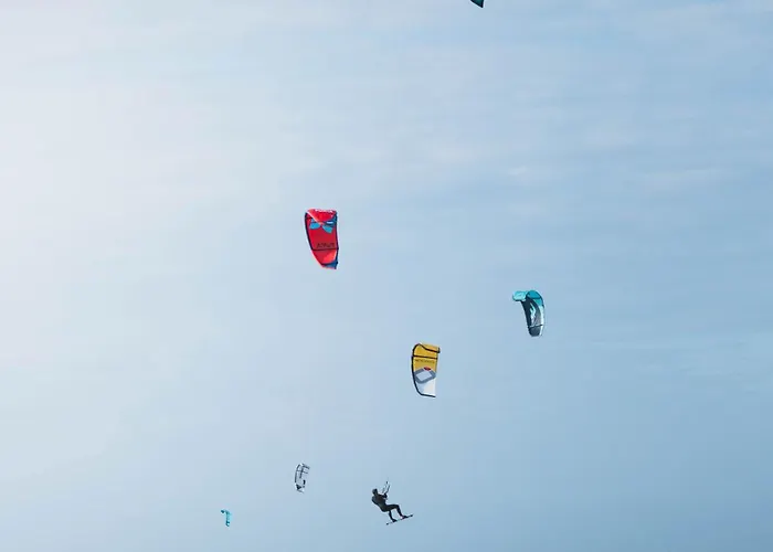 Appartement Flat White - Luxe App Aan Zee Met Terras&parking De Haan